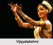 Mohiniattam Dancers, Indian Classical Dances, Indian Dances