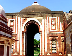 Sculpture of Alai Darwaza, Indian Sculpture