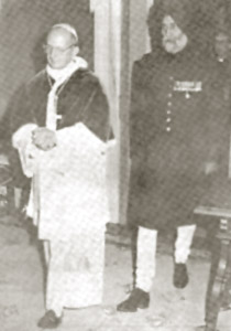 After Presenting his credentials to His Holiness Pope Paul VI