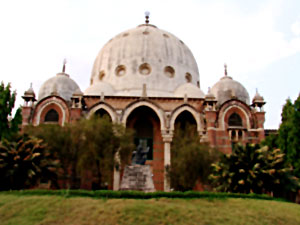 M. S. University, Indian Theatre School