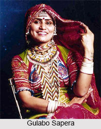 Gulabo Sapera, Indian Folk Dancer