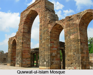 Quwwat-ul-lslam Mosque, Delhi