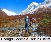 Trekking In Himalayan Mountain Range, Adventure Sport in India