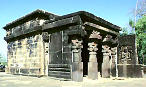 Visnu Temple at Tigawa in Jubulpore district