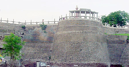 Akola fort