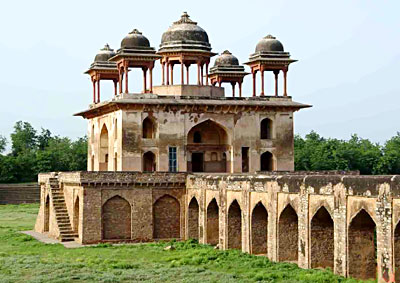 Jal Mahal of Shah Quli Khan - Architecture in Narnaul During Akbar