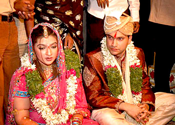 Wedding of Arti Agrawal - Society and Religion Of The Agrawal Community