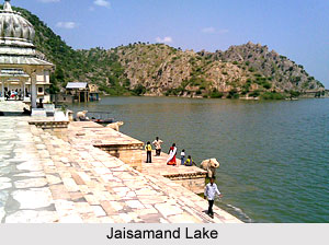 Jaisamand Lake, Udaipur, Rajasthan