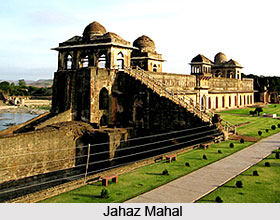Provincial Indo- Islamic Architecture