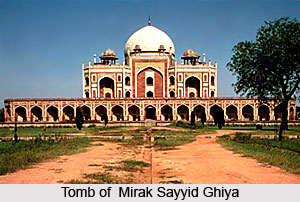 Architecture in Delhi During Akbar