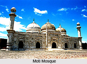 Mosques During Aurangzeb, Mughal Architecture