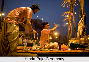 Religious rites and ceremonies in Hindu temples, India