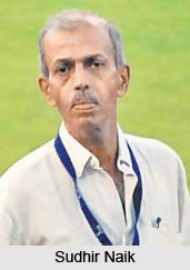Sudhir Naik, Mumbai Cricket Player