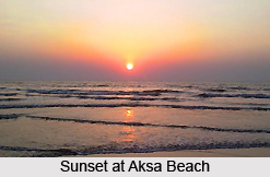 Aksa Beach, Maharashtra