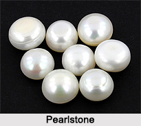 Pearl, The Gemstone for  Moon