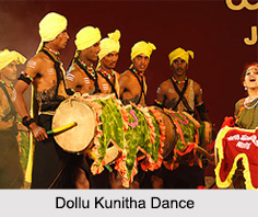 Dollu Kunitha, Folk Dance of Karnataka