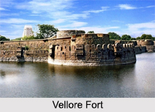 Vellore Fort, Monuments of Tamil Nadu