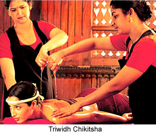 Triwidh Chikitsha