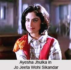Ayesha Jhulka, Bollywood Actress