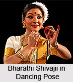 Bharathi Shivajii,  Indian Dancer