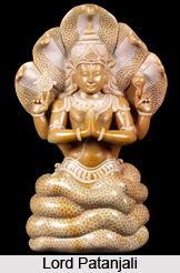 Santa udita avyapadesya dharma anupati dharnii, Patanjali Yoga Sutra
