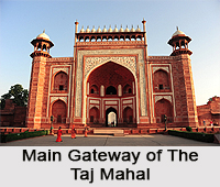 Monuments in Taj Mahal