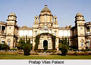 Monuments Of Baroda, Monuments Of Gujarat