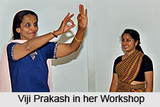 Viji Prakash, Indian Classical Dancer