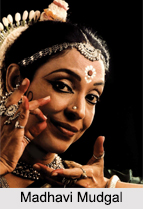 Indian Odissi dancers, Indian Classical Dances, Indian Dances