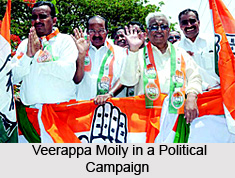 Veerappa Moily, Indian Politician
