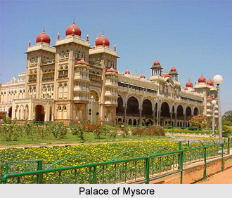 Chamarajendra Wadiyar X, the ruler of Mysore