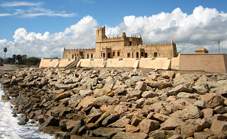 Dansborg Fort  - Interesting places in Poompuhar