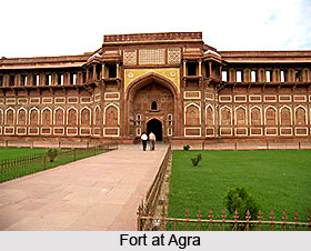 Development Of Islamic Architecture In India