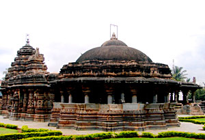 Sculpture Of Ishvara Temple, Arasikere, Hoysala Sculpture