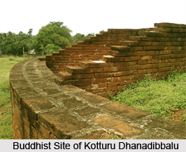 Kotturu Dhanadibbalu, Archaeological site in Andhra Pradesh