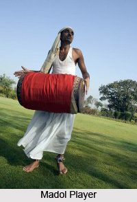 Madol Puja, Folk Dance of West Bengal