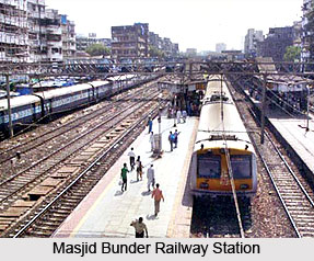 Masjid Bunder Railway Station