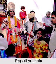 Pagati-veshalu, Indian Solo Folk Form