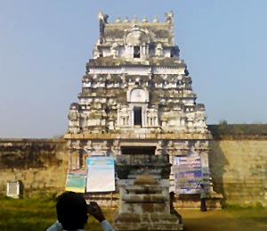 Pazhayarai temple Kumbakonam, South India