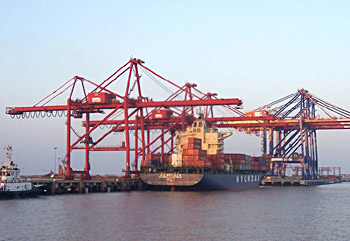 Pipavav port