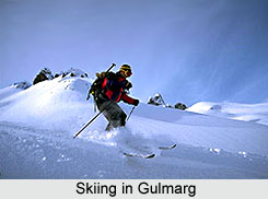 Skiing in Gulmarg