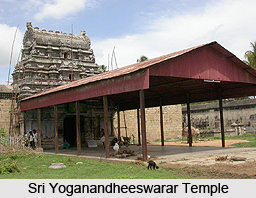 Sri Yoganandheeswarar Temple, Tiruviyalur