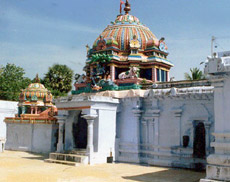 Tirukkurukaavur Temple