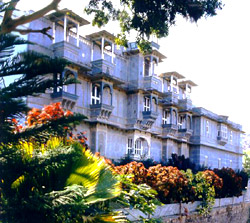 Dhariawad, Udai Bilas Palace