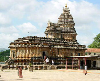 Vidya-shankar temple