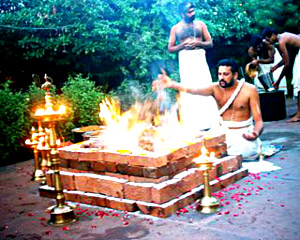 homa in Yajna, Indian Custom