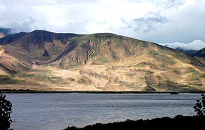 Origin of Brahmaputra River in southwestern Tibet as the Yarlung Tsangpo River