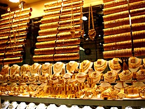 Gold quality and design, Jalgaon, Maharashtra