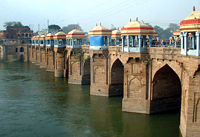 Jaunpur Bridge - Architecture of Jaunpur and Chunar During Akbar