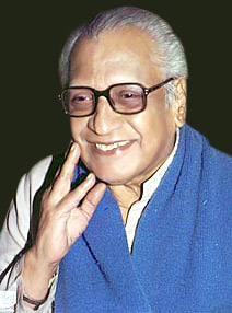 Vishnu Vaman Shirwadkar, Indian Theatre Personality